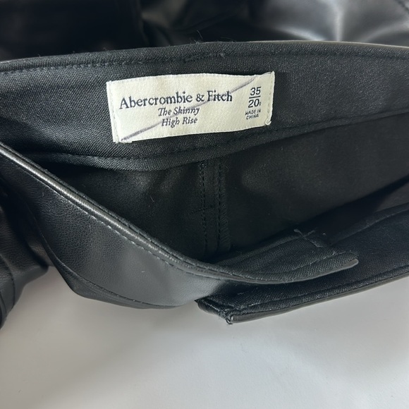 Abercrombie‎ & Fitch The Skinny High Rise Faux Leather Pants Black Size 20R - Picture 4 of 5